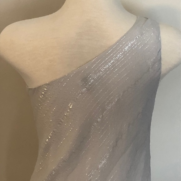 Like-New Club Monaco One-Shoulder Silver/Grey Top - Picture 12 of 14